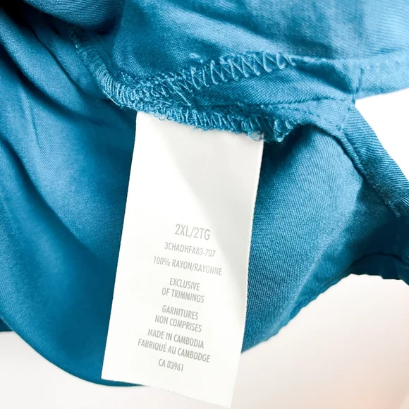 Denver Hayes Long Sleeve Blue Button-Up Blouse - Picture 9 of 10